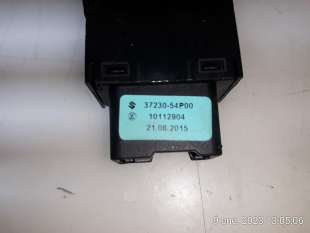 Recambio de interruptor para suzuki vitara 2015- 1.6 ddis comfort 4x2 referencia OEM IAM 3723054P00 3723054P00  2