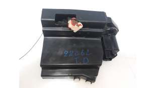 Recambio de cerradura puerta trasera derecha para ssangyong kyron 2005-2011 200 xdi limited referencia OEM IAM 7132009005 713200