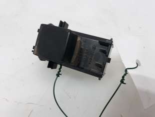 Recambio de mando elevalunas delantero derecho para toyota hilux n1 2020-2023 hilux referencia OEM IAM 848100D300 848100D300 
