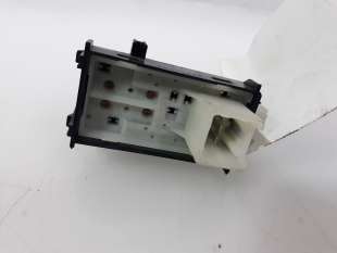 Recambio de mando elevalunas trasero derecho para toyota hilux n1 2020-2023 hilux referencia OEM IAM 848100D300 848100D300  2