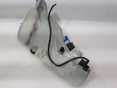 Recambio de deposito limpia para jaguar xf 2015- 300 sport referencia OEM IAM GX7317B613D GX7317B613D 