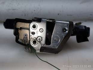 Recambio de cerradura puerta delantera derecha para lexus is 2013- 300h referencia OEM IAM 6903060250 6903060250  2
