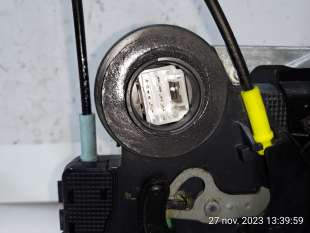Recambio de cerradura puerta trasera derecha para lexus is 2013- 300h referencia OEM IAM 6905033131 6905033131 6905033131 2