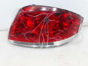 Recambio de piloto trasero derecho para fiat linea (110) 2007-2017 referencia OEM IAM 51753752 51753752 