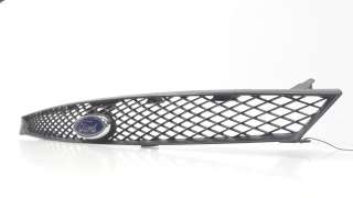 Recambio de rejilla delantera para ford focus berlina (cak) 1998-2004 trend referencia OEM IAM 1132681 98AB8200CG 98AB8200CG