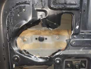 Recambio de porton trasero para ssangyong kyron 2005-2011 200 xdi limited referencia OEM IAM 6401109100 6401109100  2