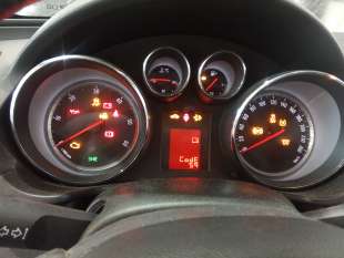 Recambio de cuadro instrumentos para opel insignia berlina 2008-2017 edition referencia OEM IAM 13343077 13343077 