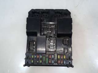 Recambio de caja reles / fusibles para peugeot 307 (s1) 2001-2005 xr referencia OEM IAM 9651197780 9651197780 9651197780