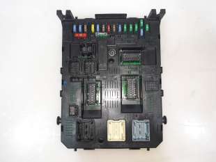 Recambio de caja reles / fusibles para citroën c4 picasso 2007-2013 exclusive plus referencia OEM IAM 281197595 281197595 