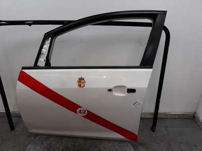 Recambio de puerta delantera izquierda para opel astra j lim. 4türig 2012-2015 selective referencia OEM IAM 13330765 13330765 