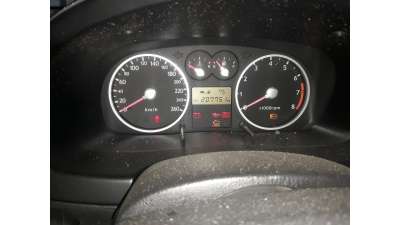 Recambio de cuadro instrumentos para hyundai coupe (gk) 2002-2010 1.6 fx referencia OEM IAM 940032C635 940032C635 