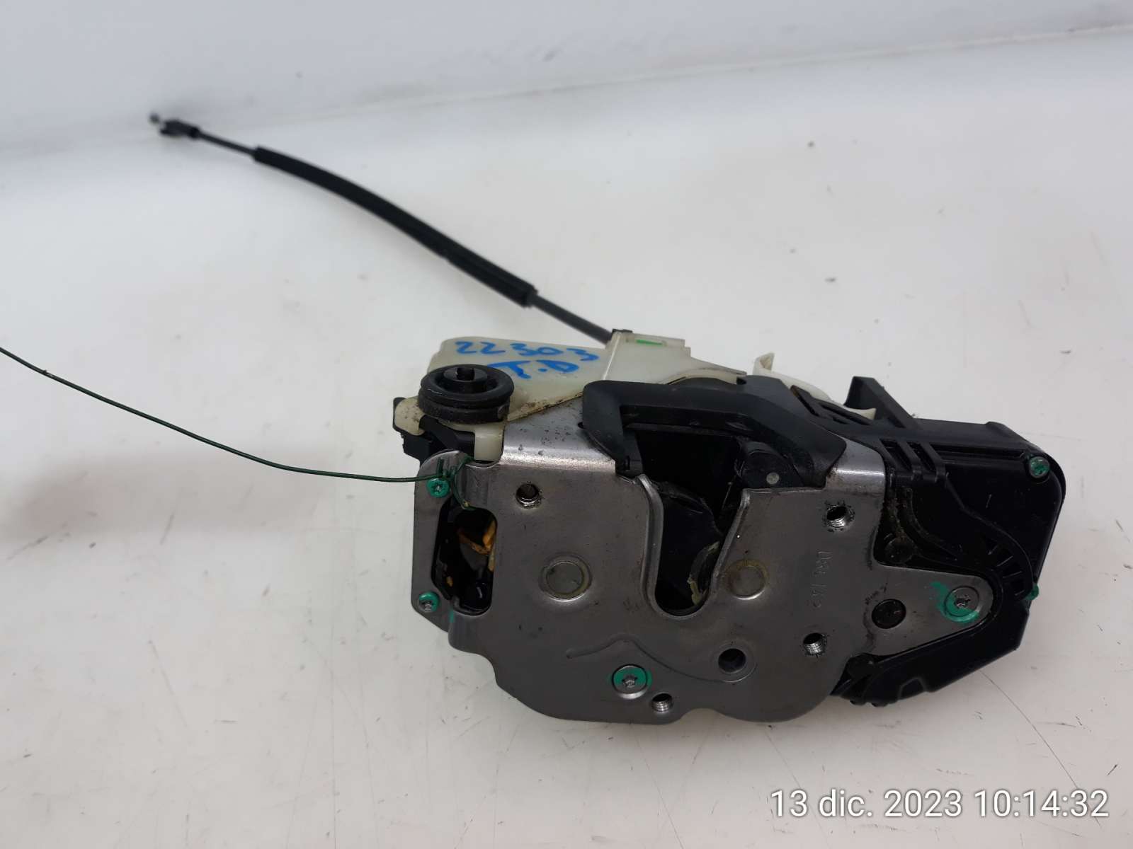 Recambio de cerradura puerta trasera derecha para opel insignia berlina 2008-2017 cosmo referencia OEM IAM 13503178 13503178 135 Recambio de cerradura puerta trasera derecha para opel insignia berlina 2008-2017 cosmo referencia OEM IAM 13503178 13503178 135