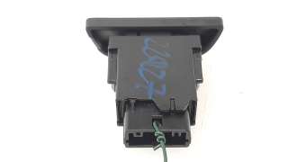 Recambio de warning para toyota yaris (xp21) 2020- hybrid style referencia OEM IAM 843320D220 843320D220 