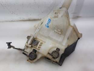 Recambio de deposito limpia para toyota land cruiser (j15) 2009-2017 basis referencia OEM IAM 860141893 860141893  2