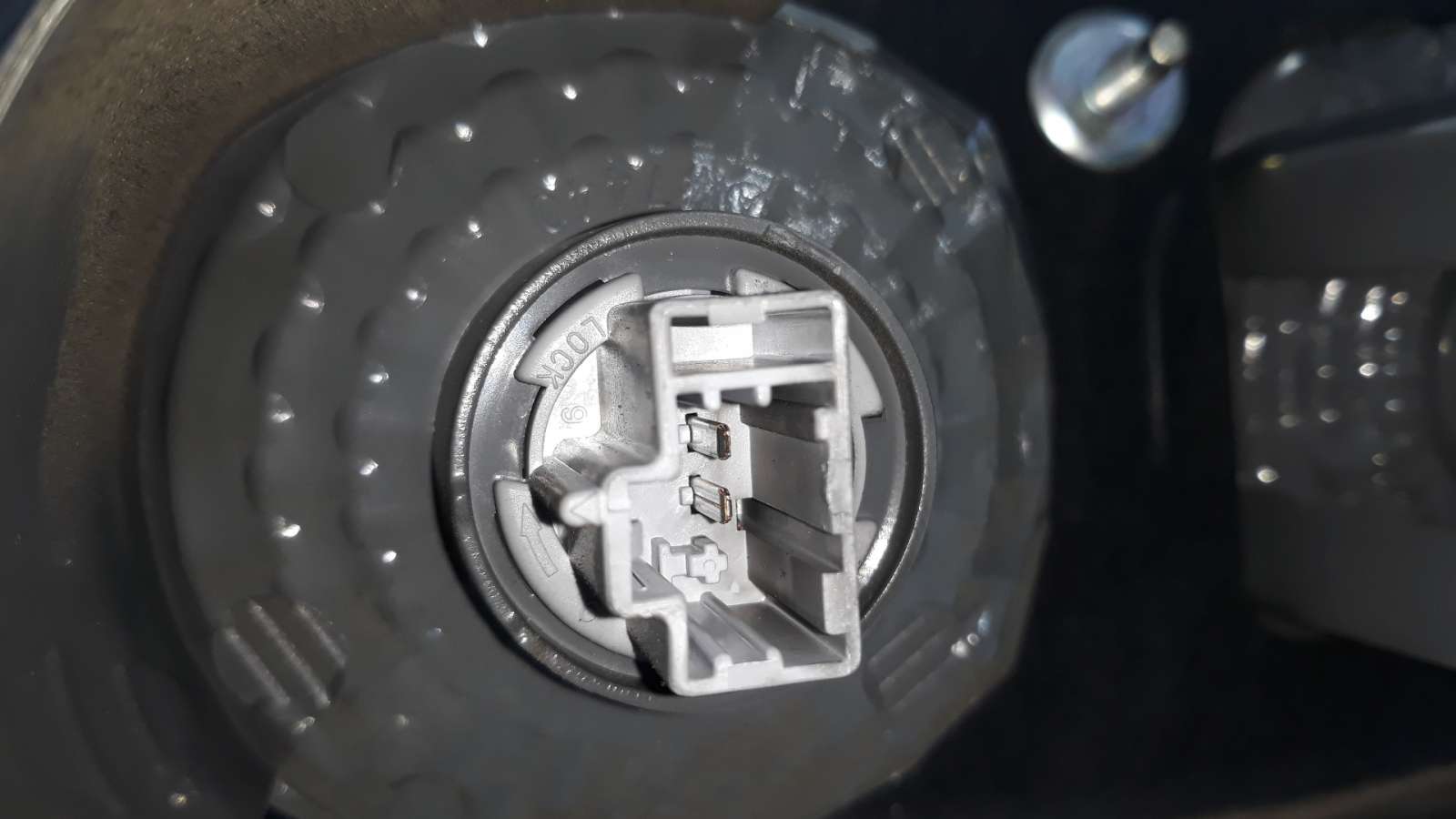 Recambio de piloto trasero derecho interior para honda accord berlina (cl/cn) 2003-2008 2.2i ctdi executive referencia OEM IAM 3 Recambio de piloto trasero derecho interior para honda accord berlina (cl/cn) 2003-2008 2.2i ctdi executive referencia OEM IAM 3