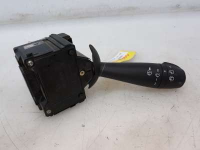 Recambio de mando limpia para dacia dokker 2012- ambiance referencia OEM IAM E10670223 E10670223 