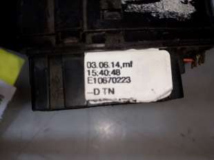 Recambio de mando limpia para dacia dokker 2012- ambiance referencia OEM IAM E10670223 E10670223  2