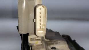 Recambio de cerradura puerta trasera izquierda para audi a1 sportback (8xa) 2011-2014 attraction referencia OEM IAM 8X0839015 8X 2