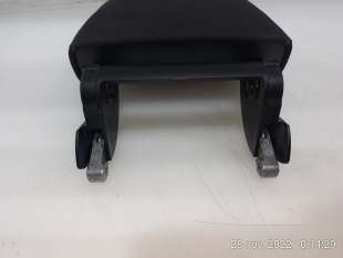 Recambio de apoyabrazos central para volkswagen golf vii variant (bv5) 2016- referencia OEM IAM 5G0885081E 5G0885081E  2