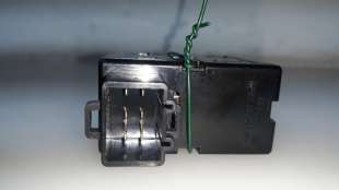 Recambio de mando elevalunas trasero derecho para ssangyong rexton 2003-2012 270 xdi limited referencia OEM IAM 96190777 9619077 2