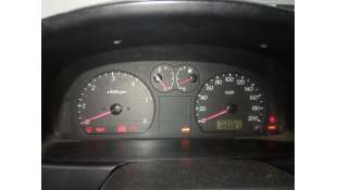 Recambio de cuadro instrumentos para hyundai terracan (hp) 2001-2007 2.9 crdi gls referencia OEM IAM 94003H1320 94003H1320 