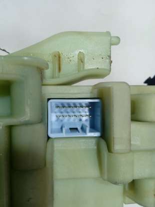 Recambio de pomo palanca cambio para hyundai ioniq 2016- hybrid referencia OEM IAM 46700F2210 46700F2210  2