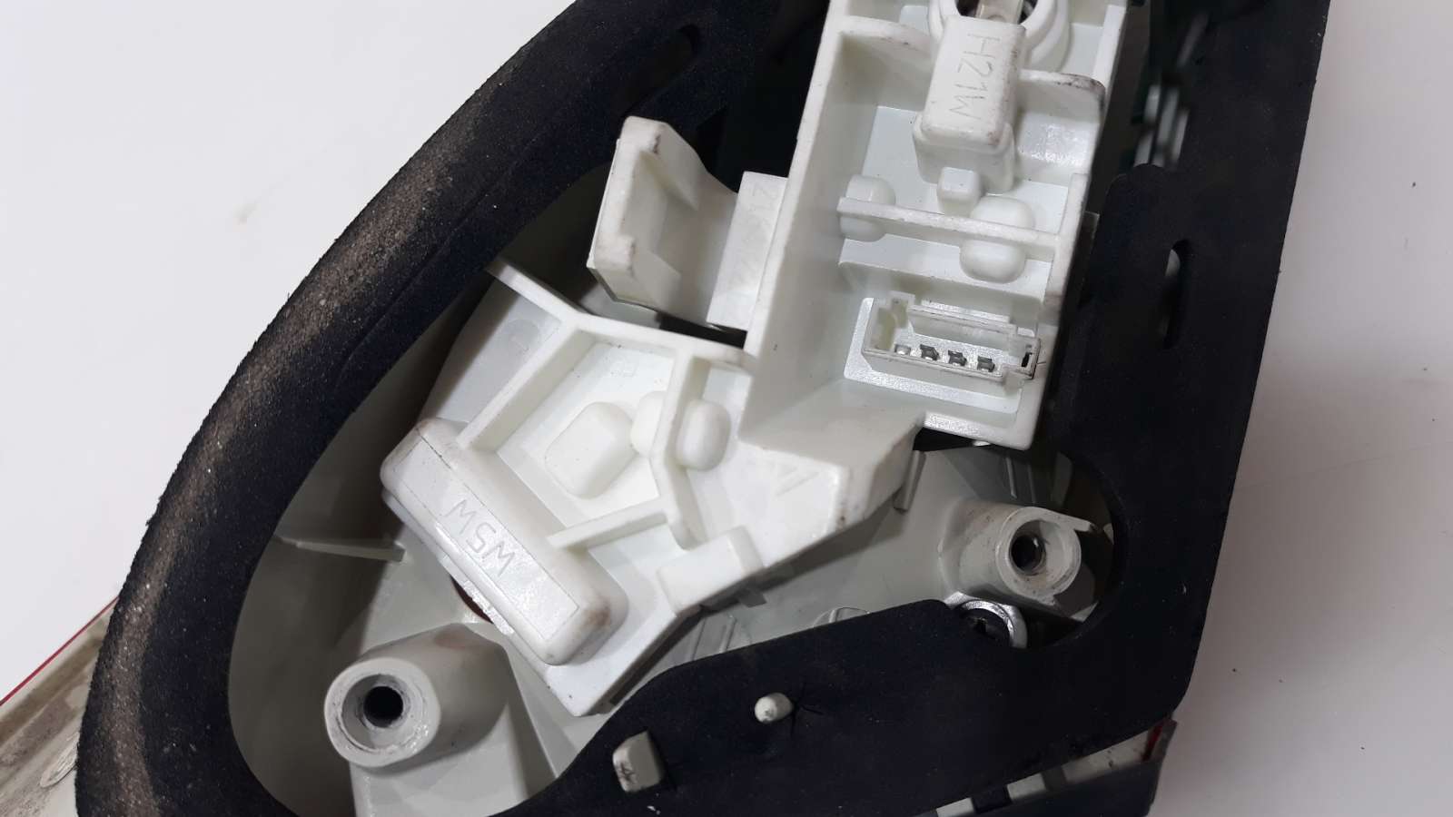 Recambio de piloto trasero derecho interior para opel astra j lim. 2009-2015 enjoy referencia OEM IAM 13306456 13306456  Recambio de piloto trasero derecho interior para opel astra j lim. 2009-2015 enjoy referencia OEM IAM 13306456 13306456
