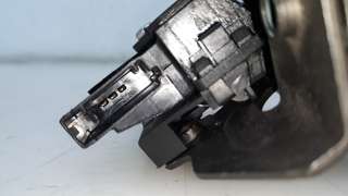 Recambio de cerradura maletero / porton para opel astra j lim. 2009-2015 selective referencia OEM IAM 13587646 13587646 