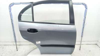 Recambio de puerta trasera derecha para daewoo evanda 2002-2004 cdx referencia OEM IAM 96483848 96483848 