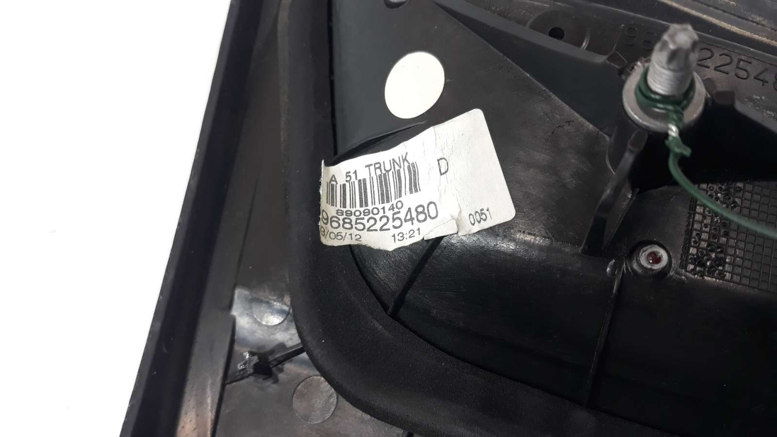 Recambio de piloto trasero derecho interior para citroën c3 2009-2017 business referencia OEM IAM 6351JC 9685225480 9685225480 Recambio de piloto trasero derecho interior para citroën c3 2009-2017 business referencia OEM IAM 6351JC 9685225480 9685225480