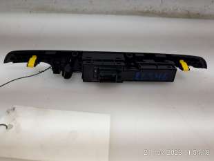 Recambio de warning para hyundai tucson 2015- tecno 4wd referencia OEM IAM 93700D7100 93700D7100  2