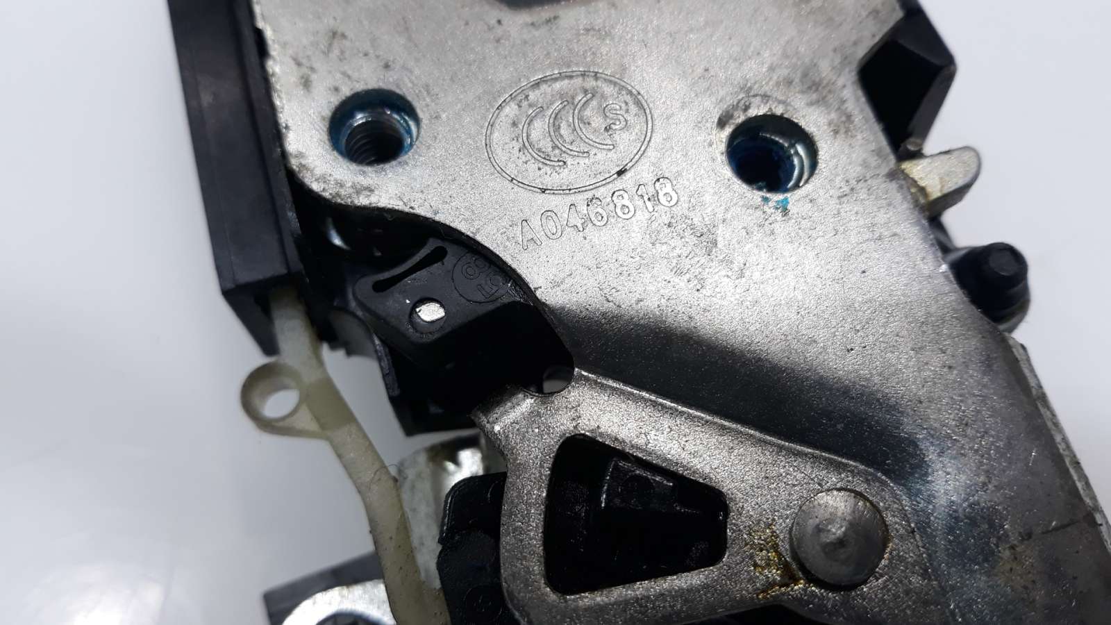 Recambio de cerradura puerta trasera izquierda para chevrolet nubira berlina 2003-2010 cdx referencia OEM IAM 96260993 96260993  Recambio de cerradura puerta trasera izquierda para chevrolet nubira berlina 2003-2010 cdx referencia OEM IAM 96260993 96260993