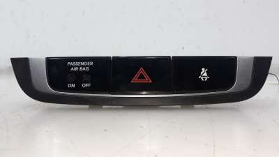 Recambio de warning para hyundai ix35 2010-2015 classic 2wd referencia OEM IAM 847402S450 847402S450 
