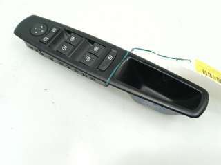 Recambio de mando elevalunas delantero izquierdo para renault megane iii berlina 5 p 2008-2016 dynamique referencia OEM IAM 8096