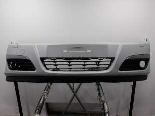 Recambio de paragolpes delantero para opel astra h ber. 2006-2010 1.3 16v cdti cat (z 13 dth / l4i) referencia OEM IAM 13151541