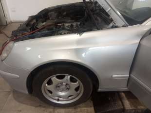 Recambio de aleta delantera izquierda para mercedes-benz clase e (w211) berlina 2002-2009 e 200 compressor (211.042) referencia 