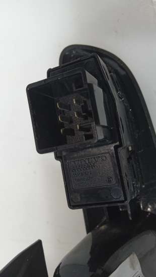 Recambio de mando elevalunas trasero izquierdo para volvo s60 berlina 2000-2010 2.4 d referencia OEM IAM 30658696 30658696 30658 2