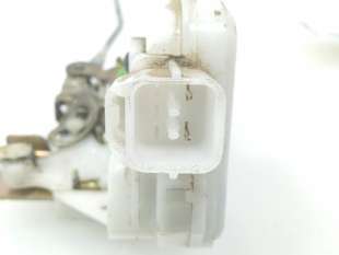 Recambio de cerradura puerta delantera derecha para mitsubishi montero sport (k90) 1998-2007 2.5 td gls referencia OEM IAM MR473 2