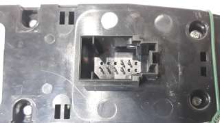 Recambio de mando elevalunas delantero izquierdo para bmw serie 5 lim. (f10) 2008-2016 530d referencia OEM IAM 61319241956 92419