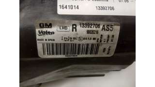 Recambio de faro derecho para opel corsa d 2006-2015 essentia referencia OEM IAM 93189358 13392706 13392706