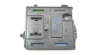 Recambio de caja reles / fusibles para renault megane iii berlina 5 p 2008-2016 expression referencia OEM IAM 284B18225R 284B182
