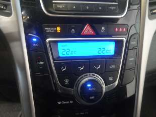 Recambio de mando climatizador para hyundai i30 (gd) 2012-2017 style referencia OEM IAM 97250A6520GU 97250A6520GU 97250A6520GU