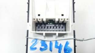 Recambio de mando elevalunas delantero izquierdo para hyundai bayon 2021- essence 2wd referencia OEM IAM 93571Q00114X 93571Q0011 2