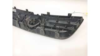 Recambio de rejilla delantera para volkswagen polo (9n3) 2005-2010 highline referencia OEM IAM 6Q0853653E 1T0853601A 
