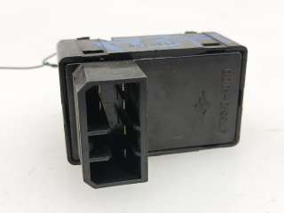 Recambio de mando elevalunas delantero derecho para kia carens 2000-2002 1.8 monovolumen referencia OEM IAM 0K2CS66380 0K2CS6638