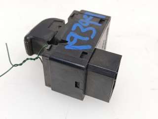 Recambio de mando elevalunas delantero derecho para kia carens 2000-2002 1.8 monovolumen referencia OEM IAM 0K2CS66380 0K2CS6638