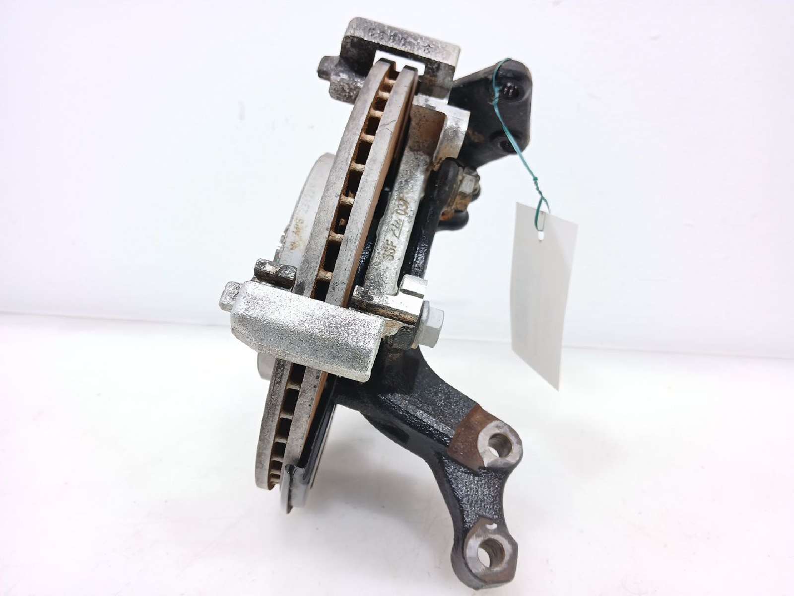 Recambio de mangueta delantera izquierda para mg rover mg zs suv 2017- 1.5 vti referencia OEM IAM 10226410 10226410  Recambio de mangueta delantera izquierda para mg rover mg zs suv 2017- 1.5 vti referencia OEM IAM 10226410 10226410