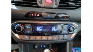 Recambio de mando climatizador para hyundai i30 (pde, pd, pden) 2016- 1.0 t-gdi referencia OEM IAM 97250G4200VCA 97250G4200VCA 