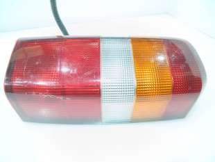 Recambio de piloto trasero derecho para chrysler jeep cherokee (xj) 1987-1997 2.5 td limited referencia OEM IAM 4897400AA 489740