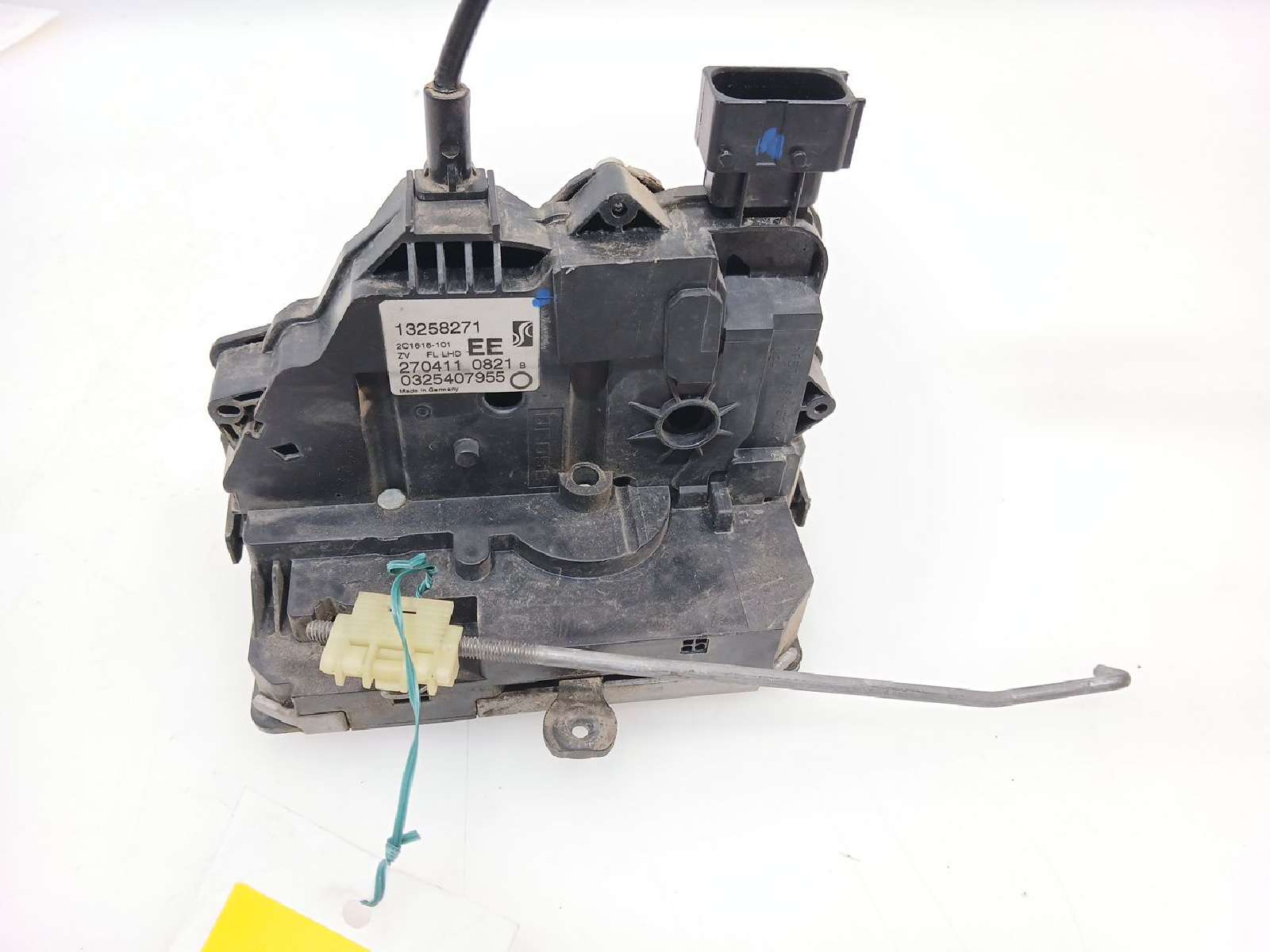 Recambio de cerradura puerta delantera izquierda para opel corsa d 2006-2015 cmon referencia OEM IAM 13258271 13258271  Recambio de cerradura puerta delantera izquierda para opel corsa d 2006-2015 cmon referencia OEM IAM 13258271 13258271
